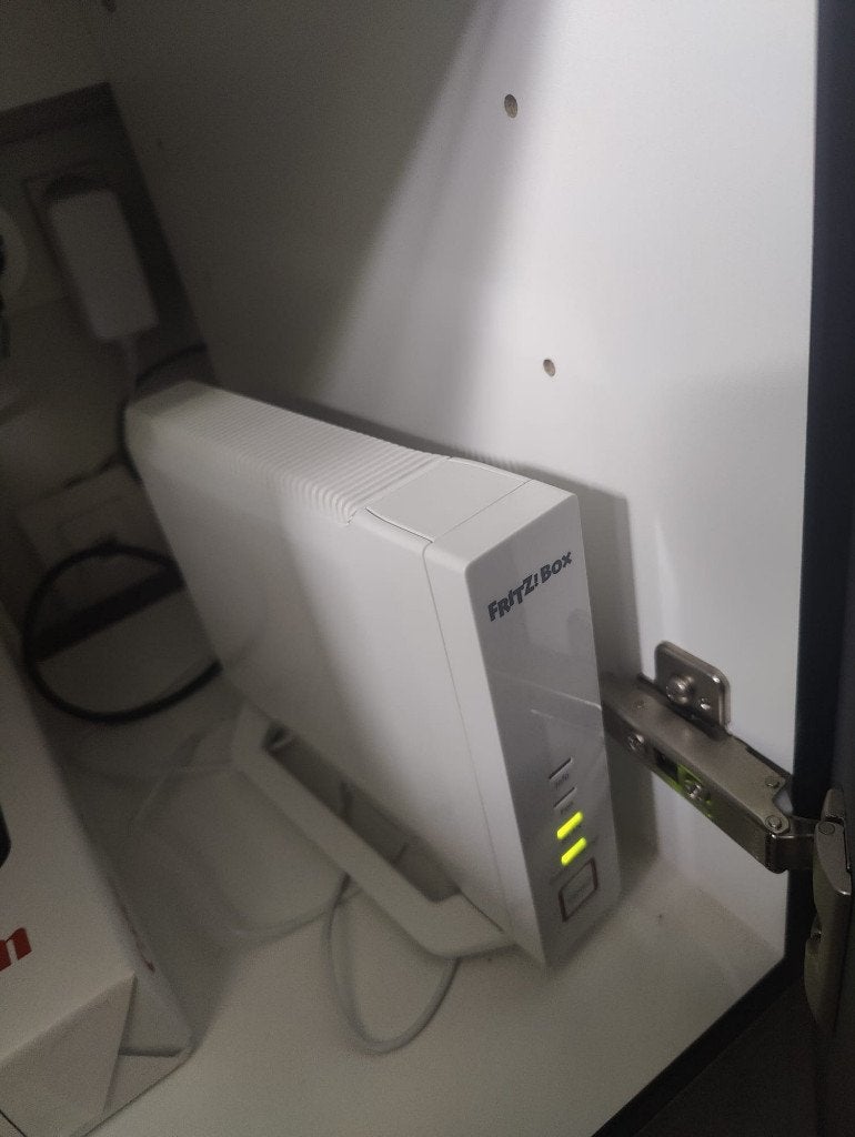 fritz!box 4060, Ophalen of Verzenden, Zo goed als nieuw, Router, Fritz!Box (FritzBox)