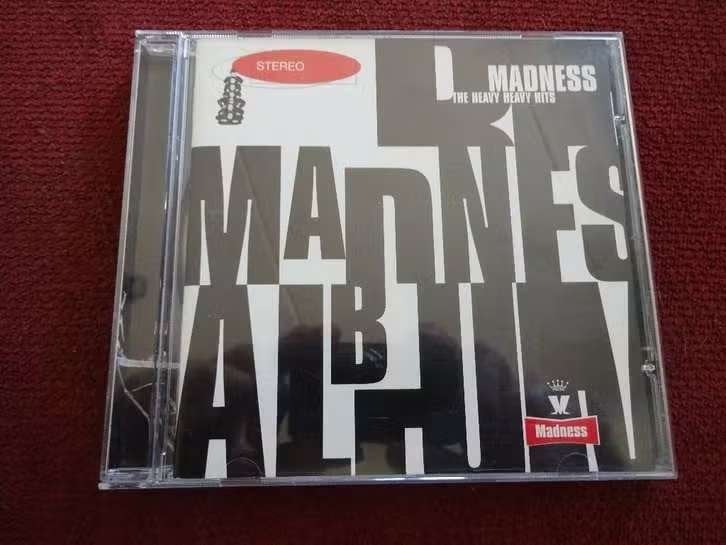CD Madness – The Heavy Heavy Hits , CDV 2862 Ska, Gebruikt, Ophalen of Verzenden, Ska, Verzamelalbum