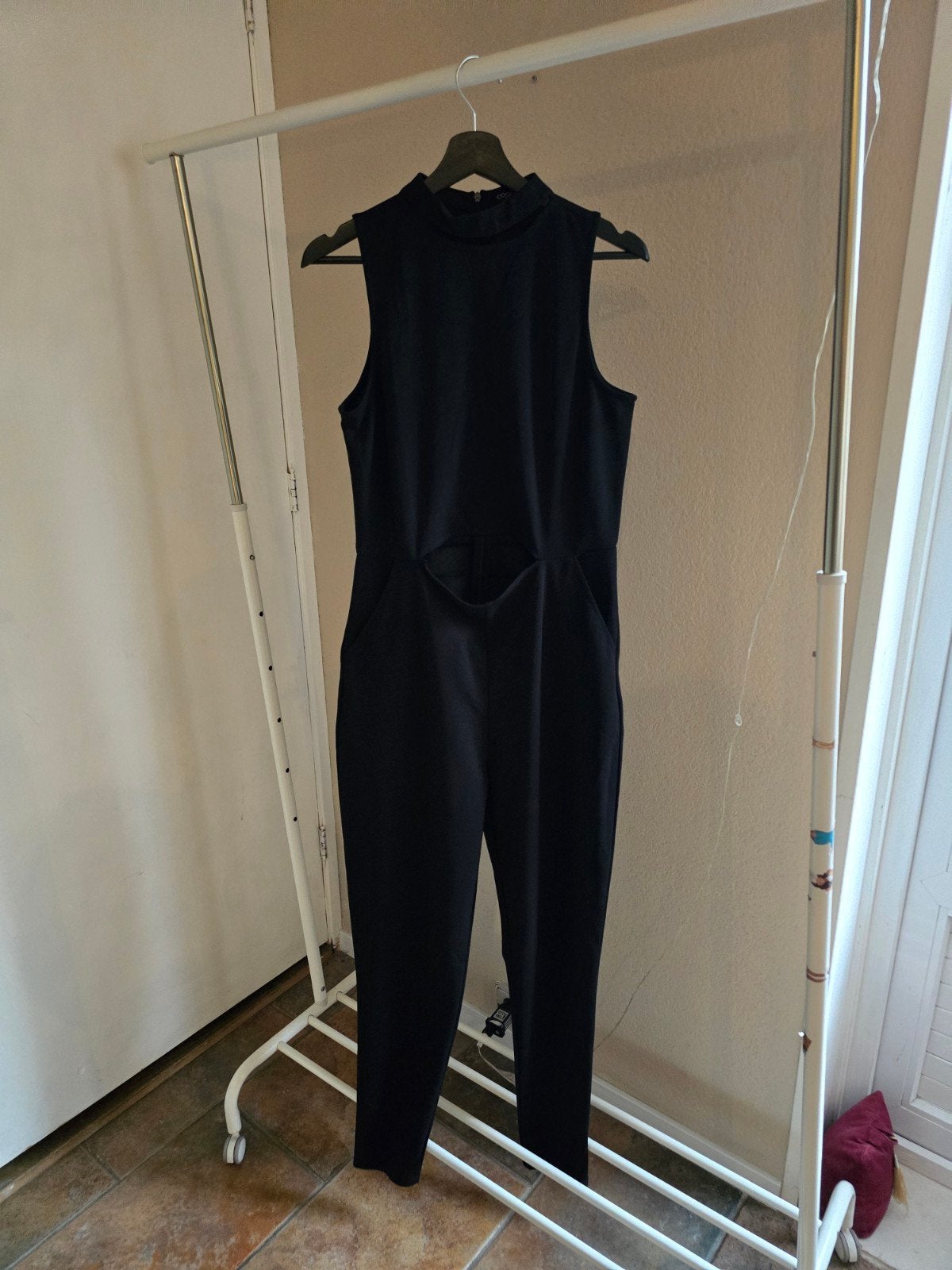 Zwarte jumpsuit met open buik, Kleding | Dames, Jumpsuits, Zo goed als nieuw, Maat 46/48 (XL) of groter, Zwart, Ophalen of Verzenden