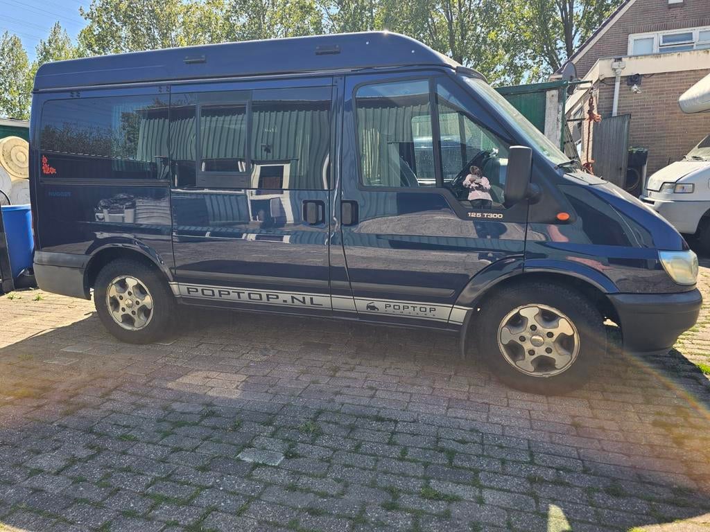 Buscamper Ford Transit Nugget 2004, Auto's, 1998 cc, 125 pk, 1800 kg, Blauw