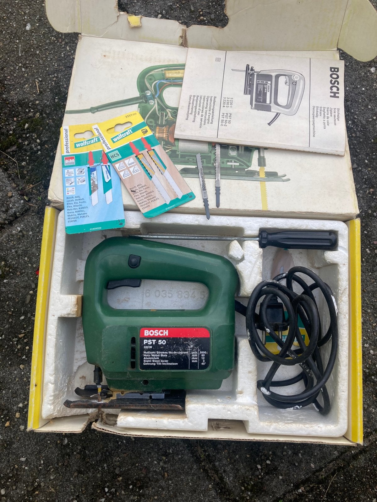 Bosch Decoupeerzaag PST50 met extra zaagjes, Ophalen, Decoupeerzaag, Zo goed als nieuw, 30 tot 70 mm