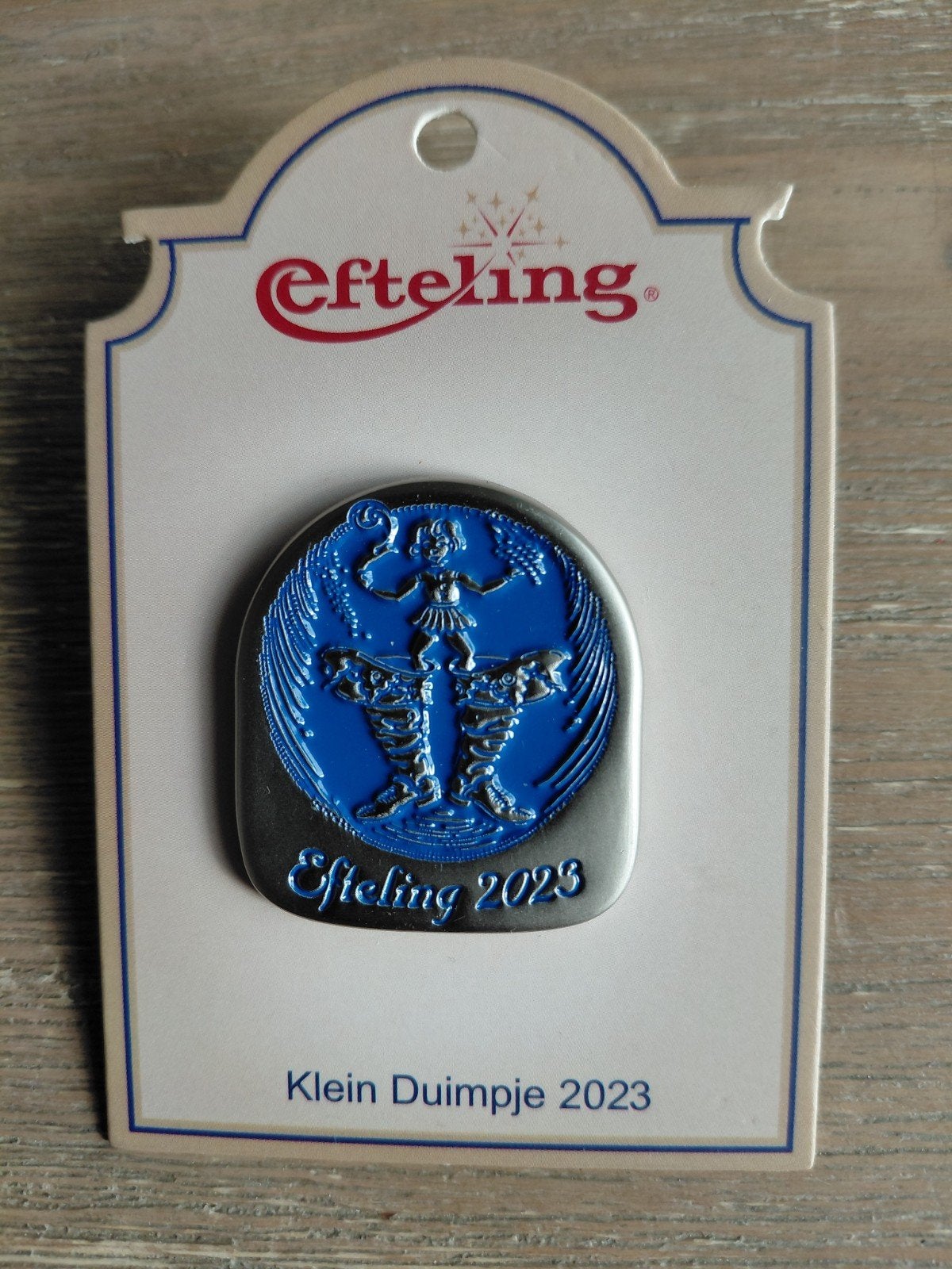 Efteling jaarpin Klein Duimpje 2023, Ophalen of Verzenden, Nieuw, Button of Speldje