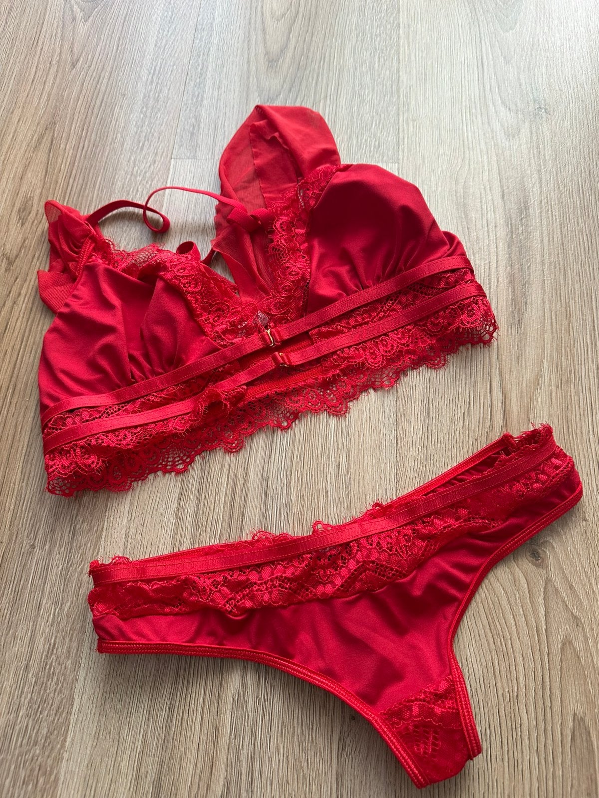 Rode lingerie setje, Kleding | Dames, Ophalen of Verzenden, Rood, Setje