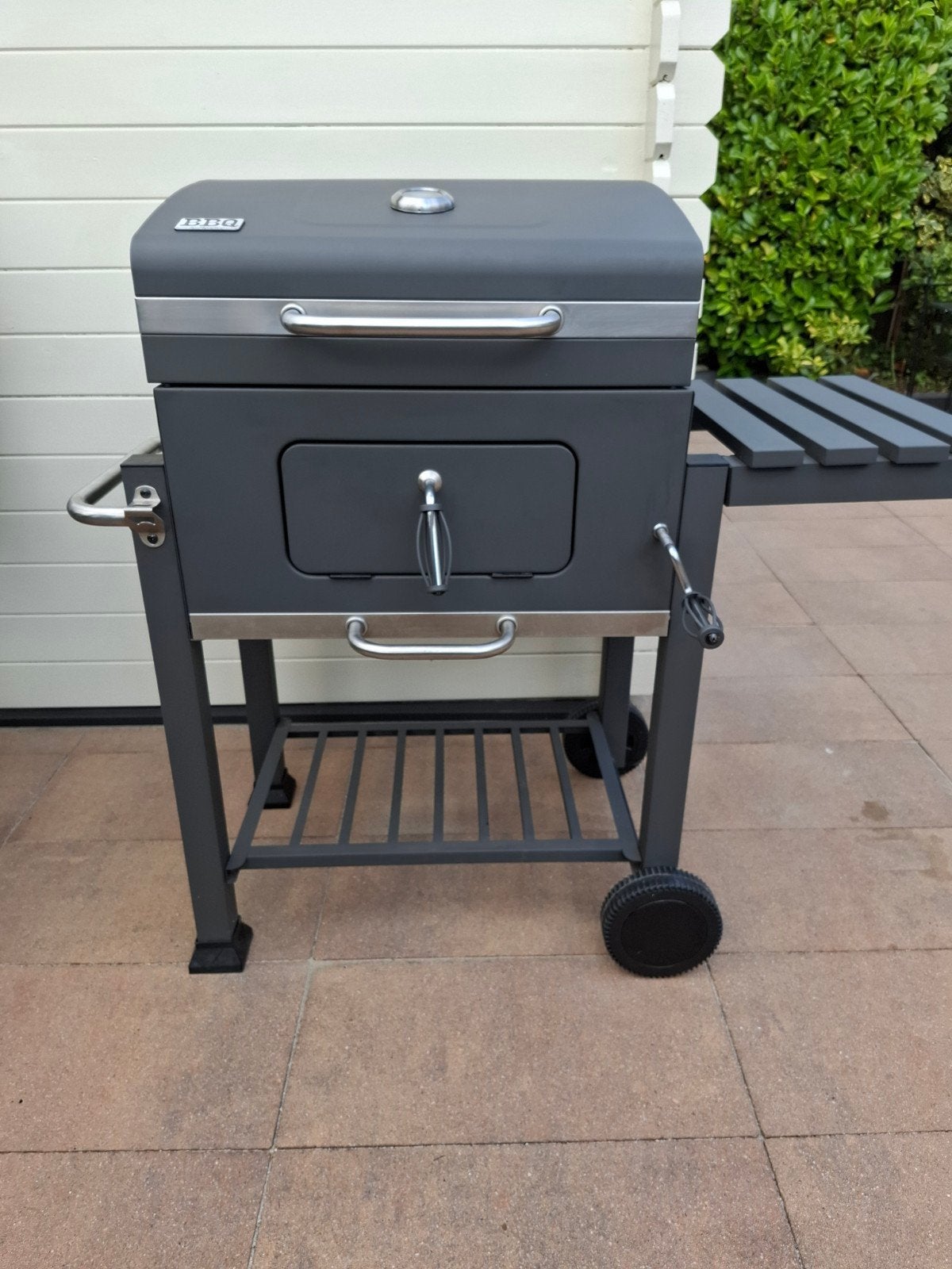 Houtskool barbecue, Tuin en Terras, Houtskoolbarbecues, Ophalen, Zo goed als nieuw