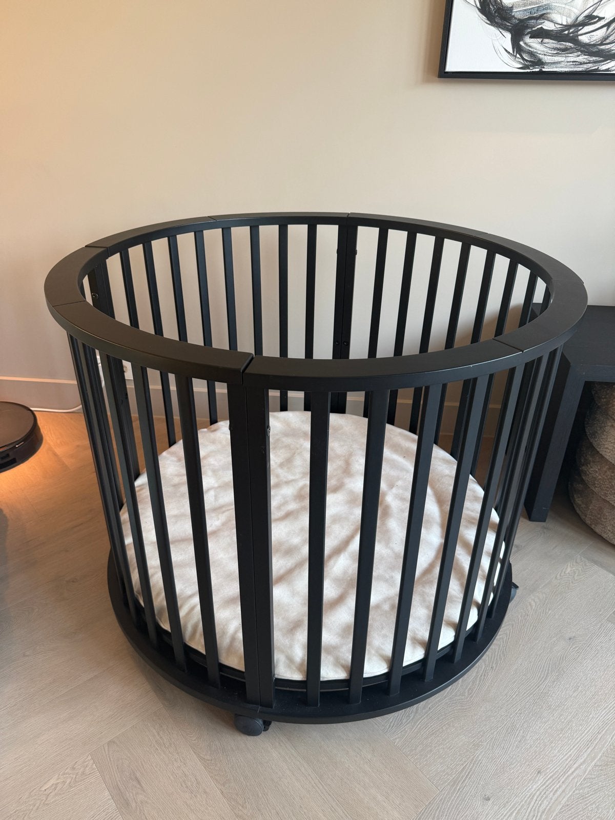 Easy Baby Ronde Box Zwart met matrasje en hoes, Kinderen en Baby's, Boxen, Ophalen, Zo goed als nieuw, Rond, Boxkleed
