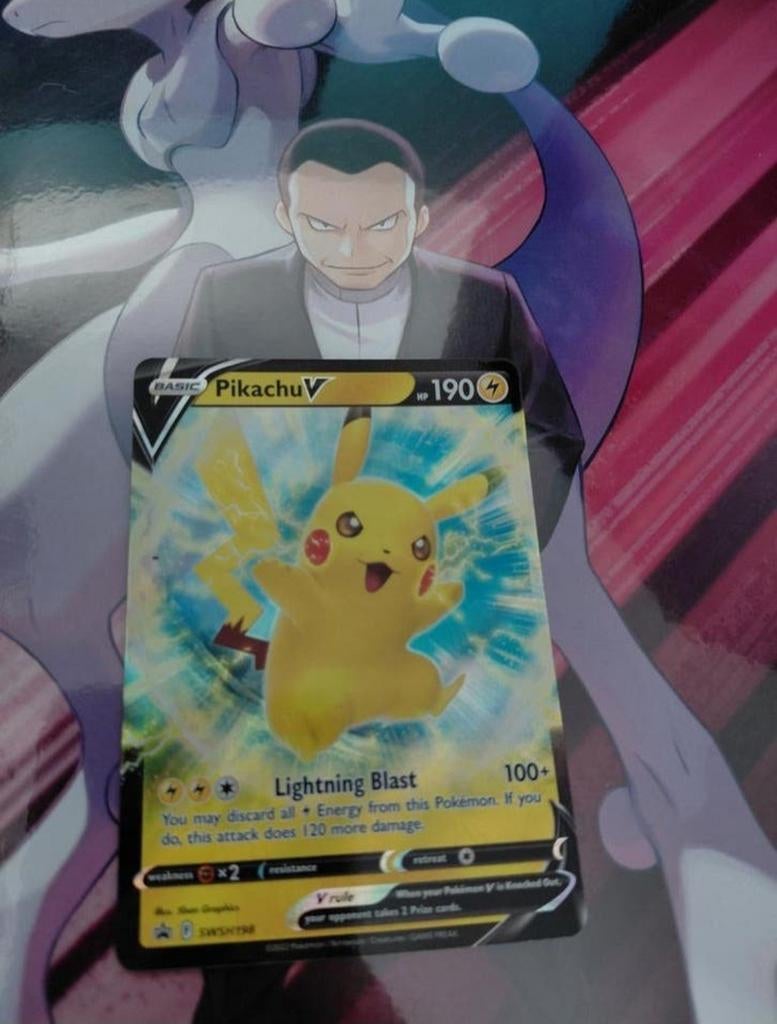 Pikachu V - SWSH198 uit 2022, Ophalen of Verzenden, Nieuw, Losse kaart, Foil