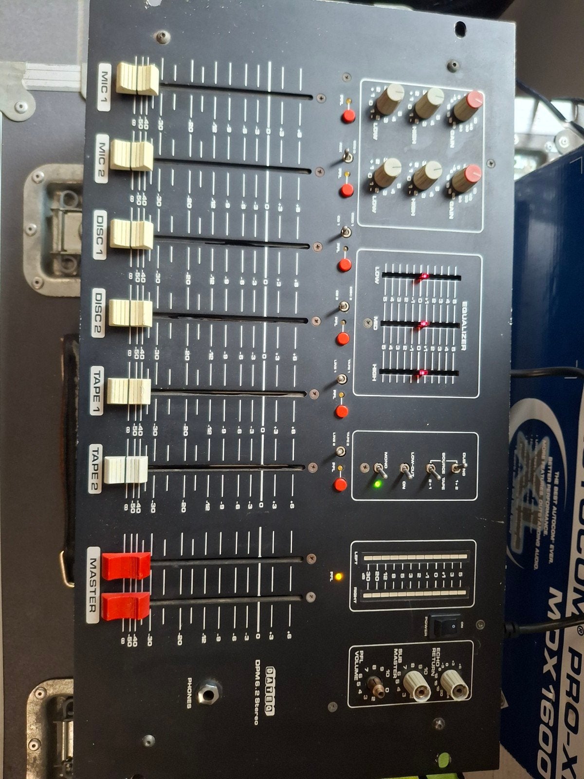 Te koop 1x Dateq Dpm 6.2 stereo mixer, Ophalen, Gebruikt