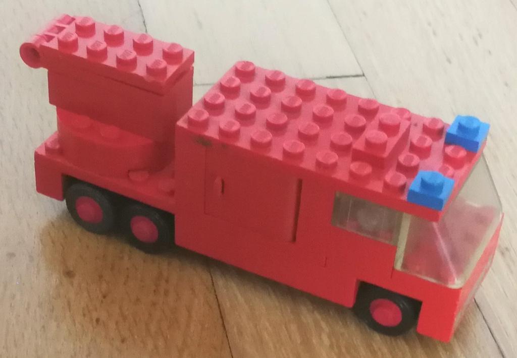 LEGO 658-1 Brandweerwagen (mist ladder) -1974 -, Ophalen of Verzenden, Gebruikt, Lego