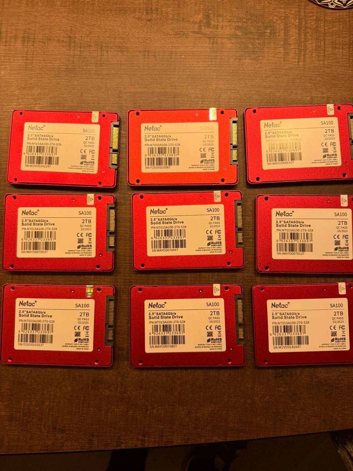 Netac SA100 2TB 2.5 SATA 6GB/S SSD 9 stuks, 2TB, SSD, Ophalen of Verzenden, Zo goed als nieuw