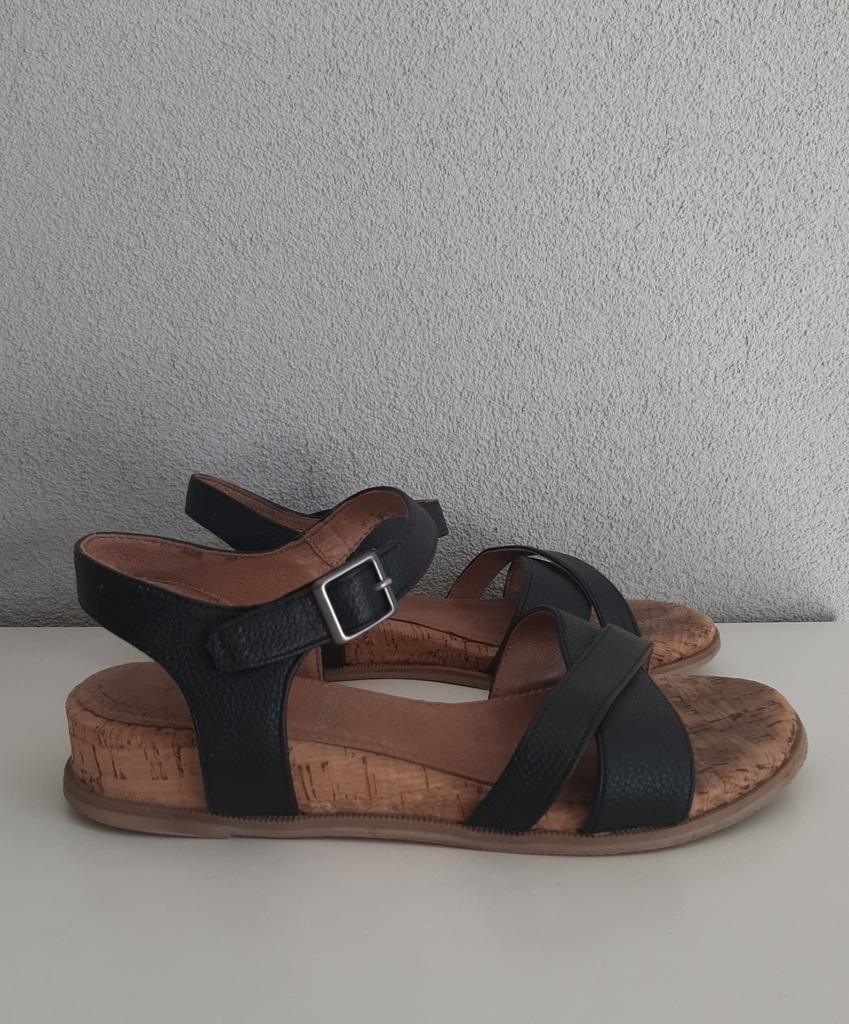 Pitt zwarte leren sandalen maat 37, Zwart, Zo goed als nieuw, Pitt, Sandalen of Muiltjes
