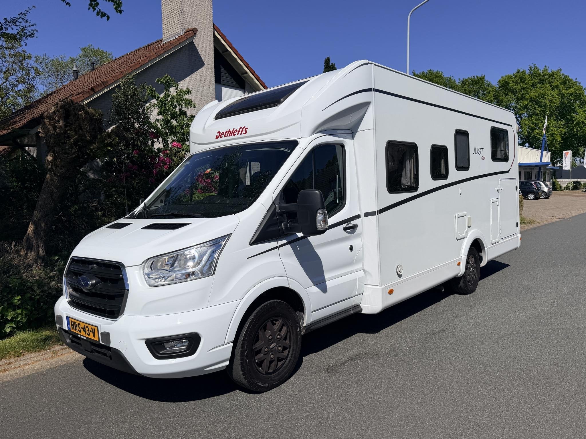 Dethleffs Just go t7055 ebl Ford 130PK Camper•Automaat•T, Caravans en Kamperen, Automaat, Fietsendrager, Bedrijf, Diesel