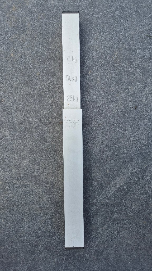 Kogeldrukmeter tot 75 kg voor caravan of aanhanger, Ophalen, Gebruikt