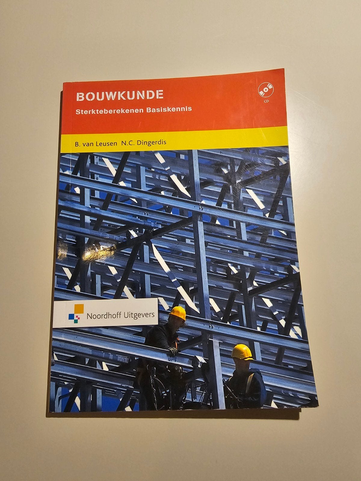 B. van Leusen - Bouwkunde sterkteberekenen basiskennis, B. van Leusen; N.C. Dingerdis, Ophalen of Verzenden, Zo goed als nieuw