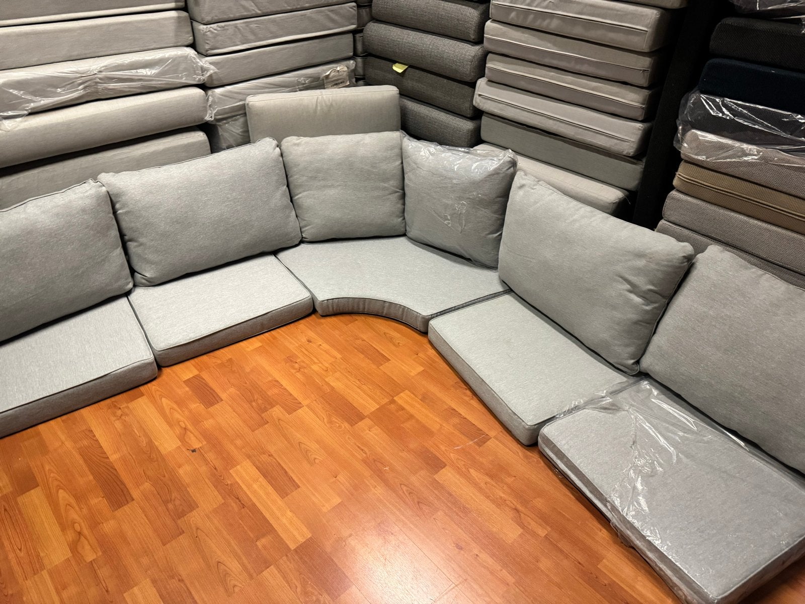 Nieuwe waterbestendige kussens in diverse maten en kleuren, Tuin en Terras, Tuinmeubel-accessoires, Ophalen of Verzenden, Nieuw