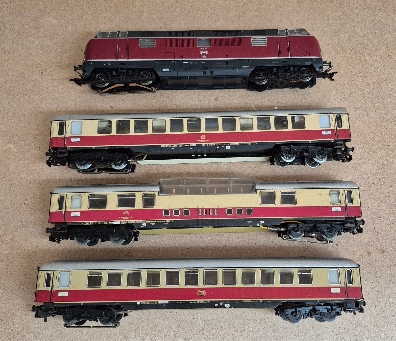 Marklin FX sound V200 dieselloc met 3 personenwagons, Hobby en Vrije tijd, Wisselstroom, Treinset, Ophalen of Verzenden, Zo goed als nieuw