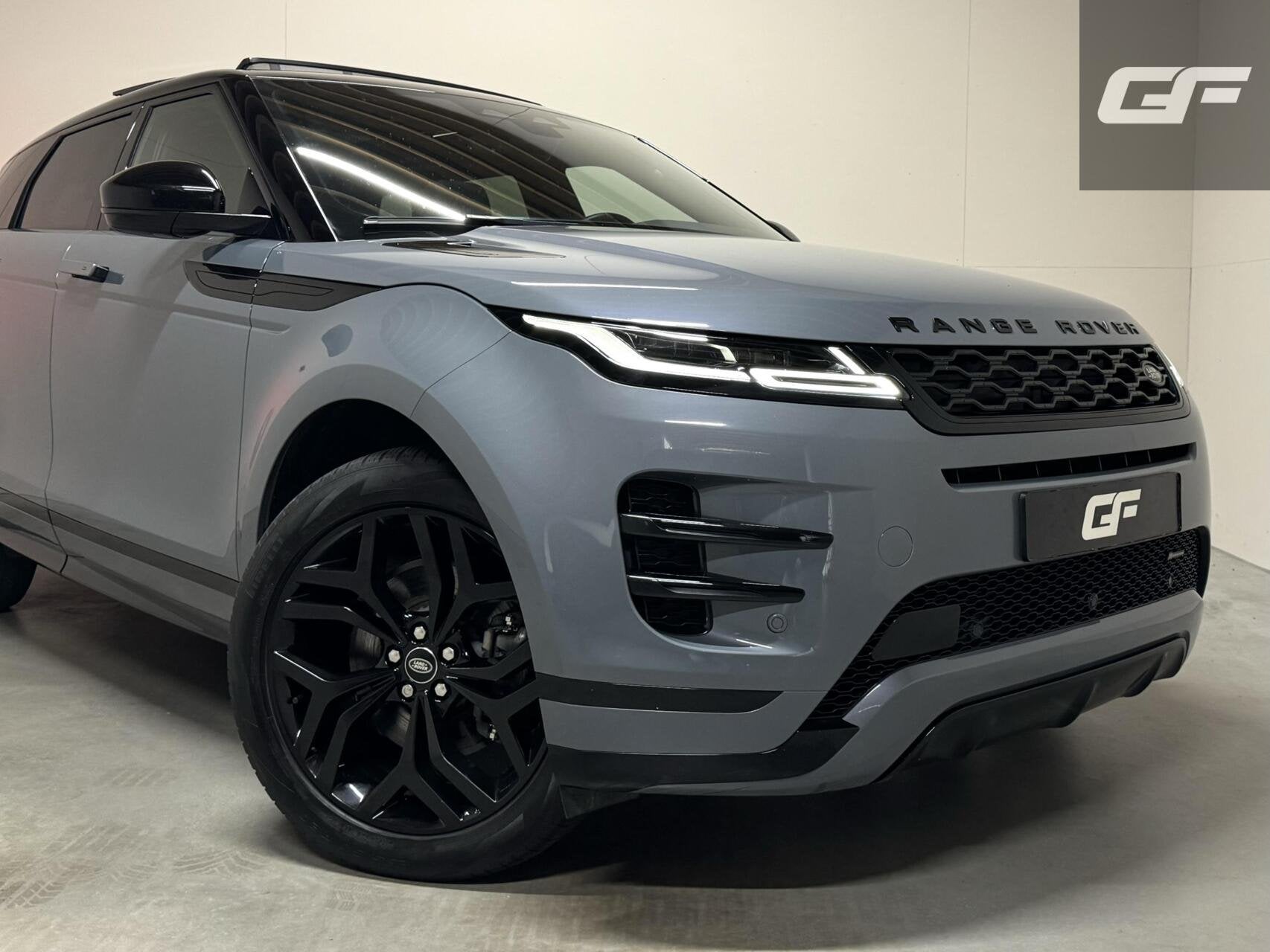 Land Rover Range Rover Evoque 1.5 P300e AWD R-Dynamic SE Pan, Automaat, Zwart, Met garantie (alle), Parkeersensor