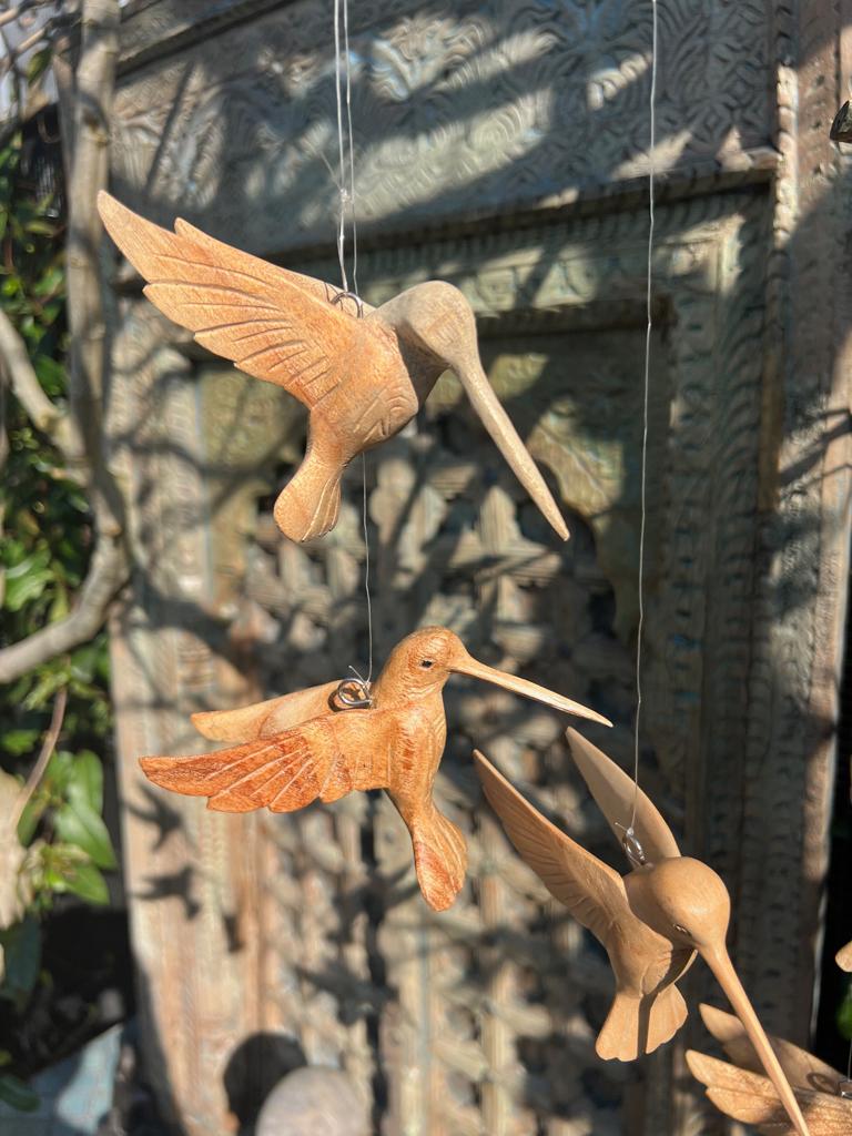 Kolibrie houtsnijwerk vogel uit Bali indonesie met visdraad, Tuin en Terras, Tuinwanddecoratie, Nieuw, Ophalen of Verzenden