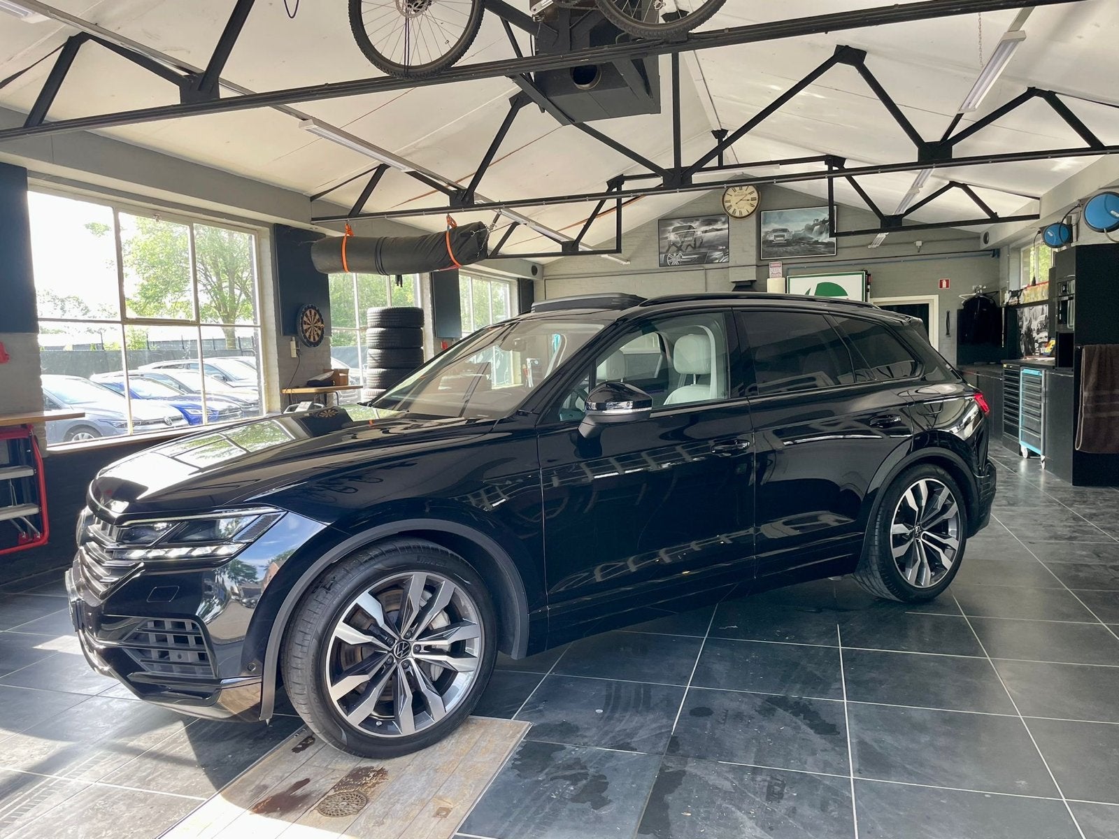 Volkswagen Touareg 3.0 TSI Ehybrid 381pk 4MOTION Tiptronic, Auto's, Volkswagen, Particulier, Touareg, Hybride Elektrisch/Benzine
