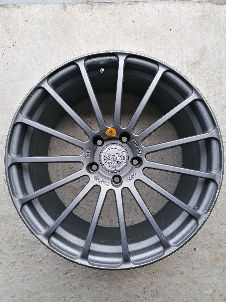 YOKOHAMA AVS MODEL F15 breedset voor BMW 5x120 19", Auto-onderdelen, Ophalen, 18 inch, Velg(en), 235 mm
