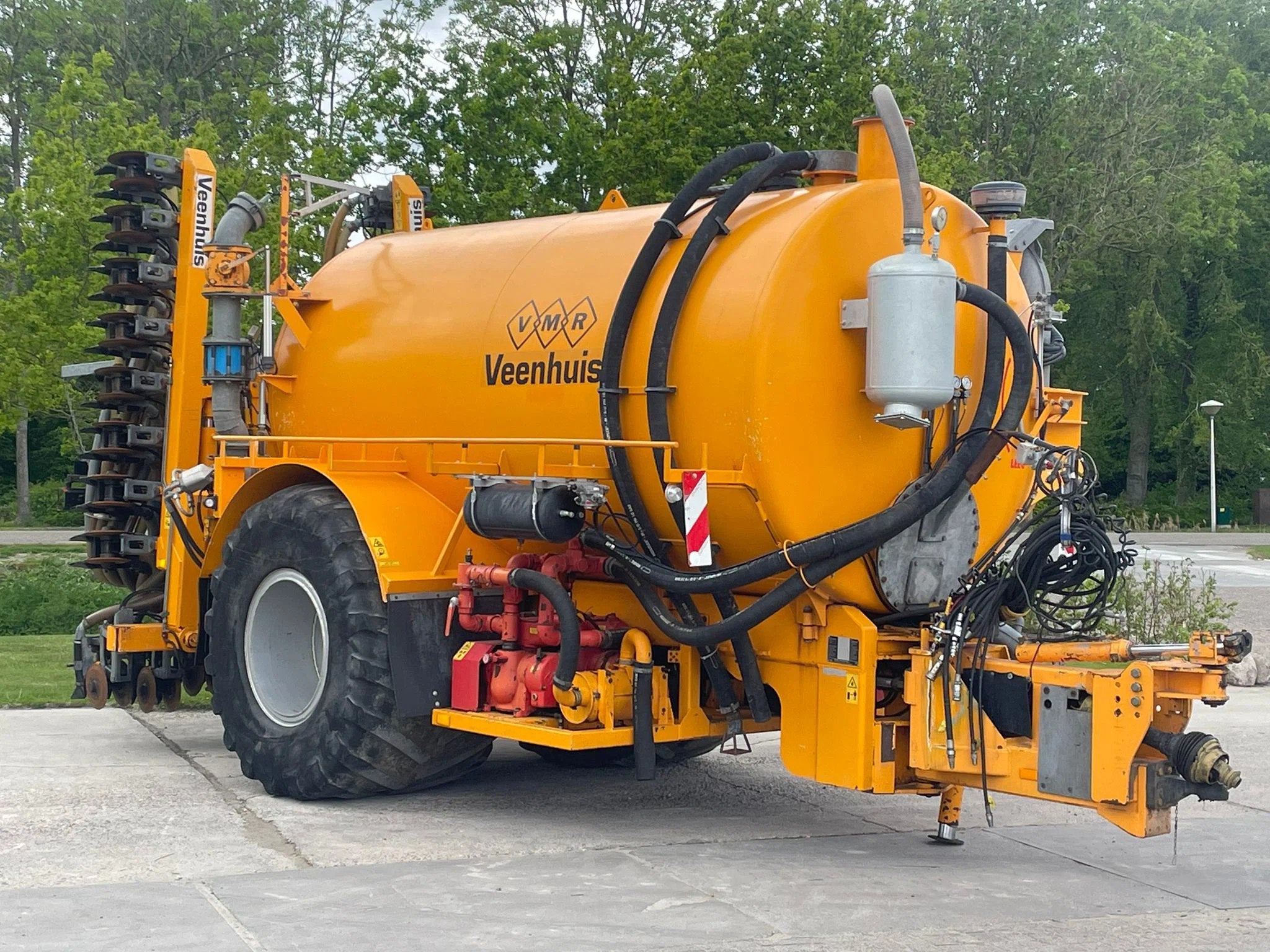 Veenhuis HDG 14000 Bemestertank + bemester Turbovuller Kente, Zakelijke goederen, Agrarisch | Werktuigen, Overige, Gewasbescherming en Bemesting