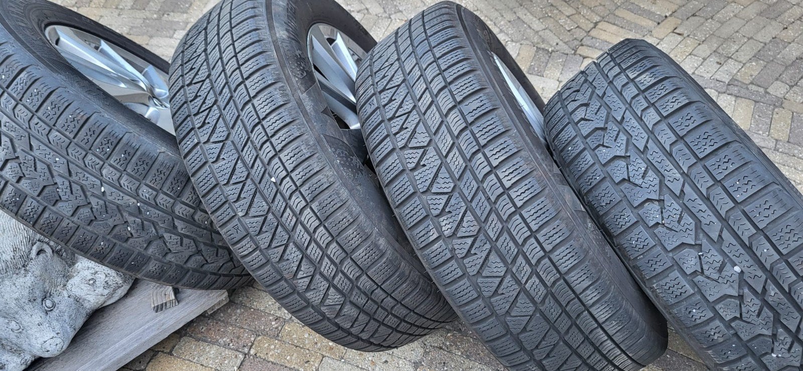 licht metalen velgen met winterbanden, Auto-onderdelen, Ophalen, Gebruikt, Banden en Velgen, 17 inch