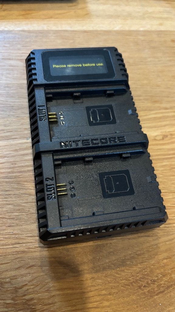 Nitecore USN4 Pro lader voor FZ100 [Zwart] - Nieuw, Verzenden, Nieuw, Oplaadbaar