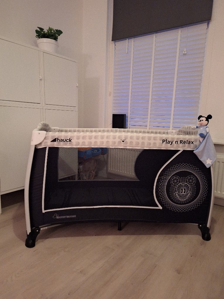 Luxe camping bed met goed matras, Ophalen, Zo goed als nieuw, Minder dan 140 cm, Matras