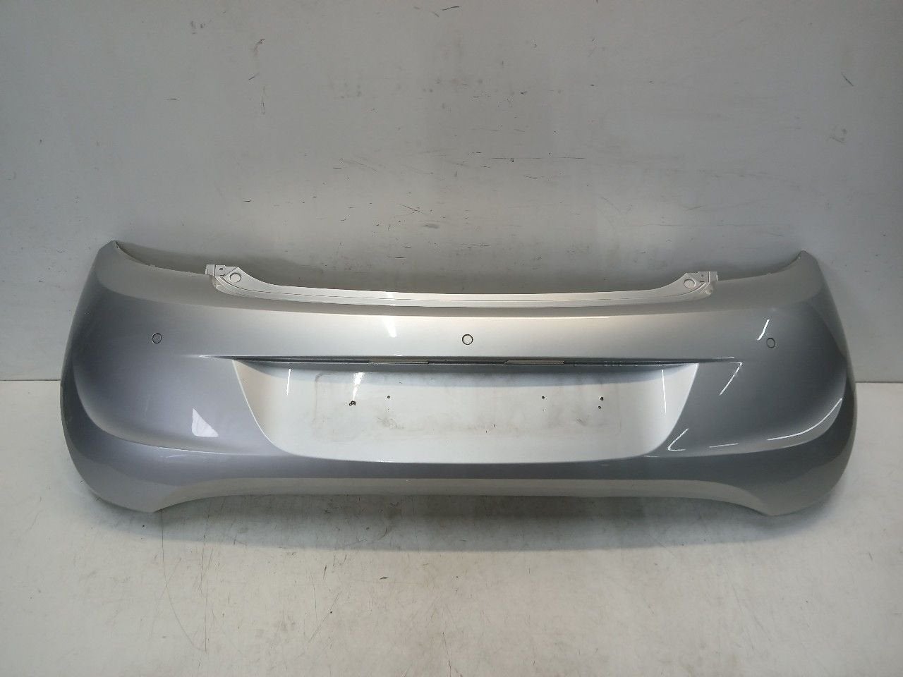 Bumper achter Opel Karl, Onderdelen@venauto.nl, Van der Ven Autorecycling B.V., Gebruikt, Ettenseweg 76, 4706 PB Roosendaal, The Netherlands