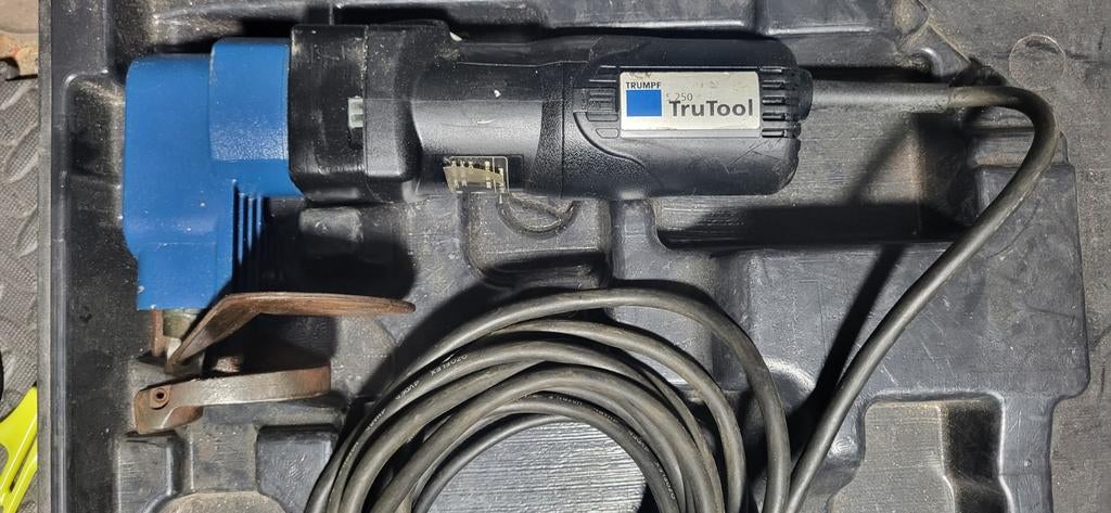 Trumpf plaatschaar, Ophalen, 1000 watt of meer, Haakse handslijpmachine