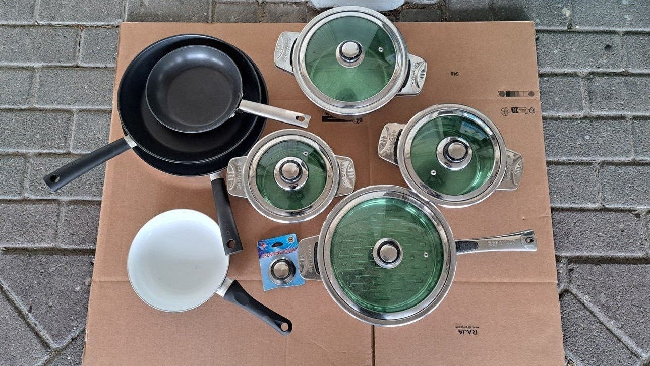 Pannenset: Berghouse pannen en Tefal/Casaliono koekenpannen, Ophalen, Gebruikt