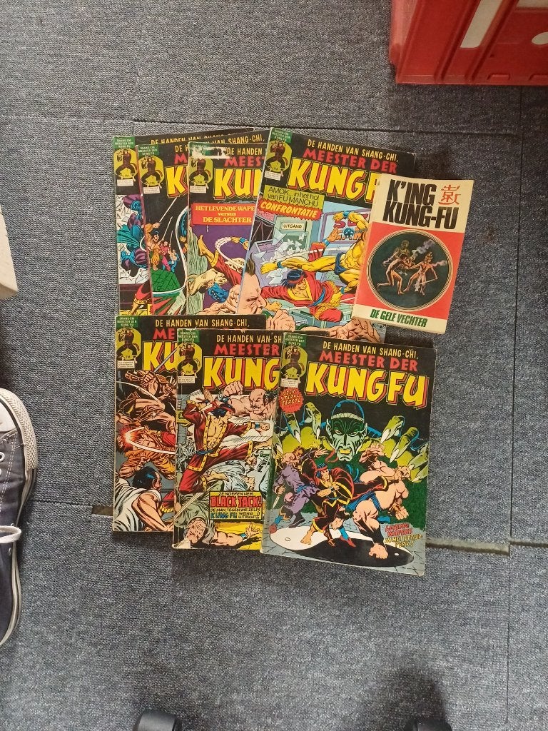 Kung Fu, Gelezen, Marvel Comics, Ophalen of Verzenden, Meerdere stripboeken