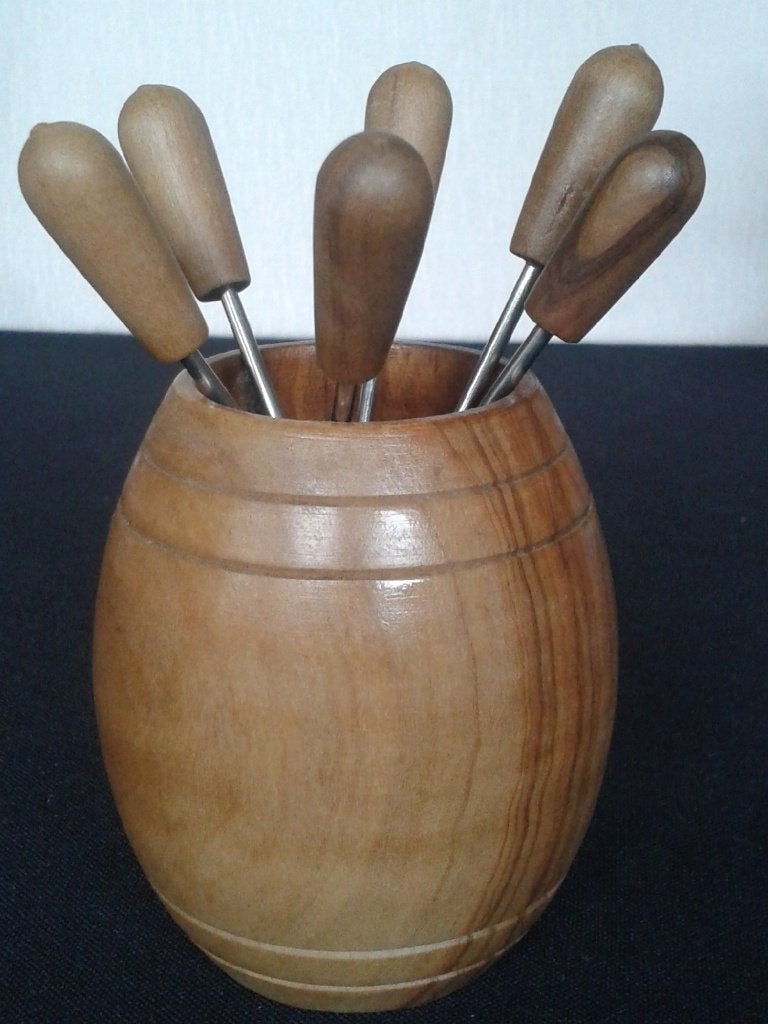 Vintage 6 Cocktailvorkjes / Partyprikkers in Houten Tonnetje, Ophalen of Verzenden, Huis en Inrichting