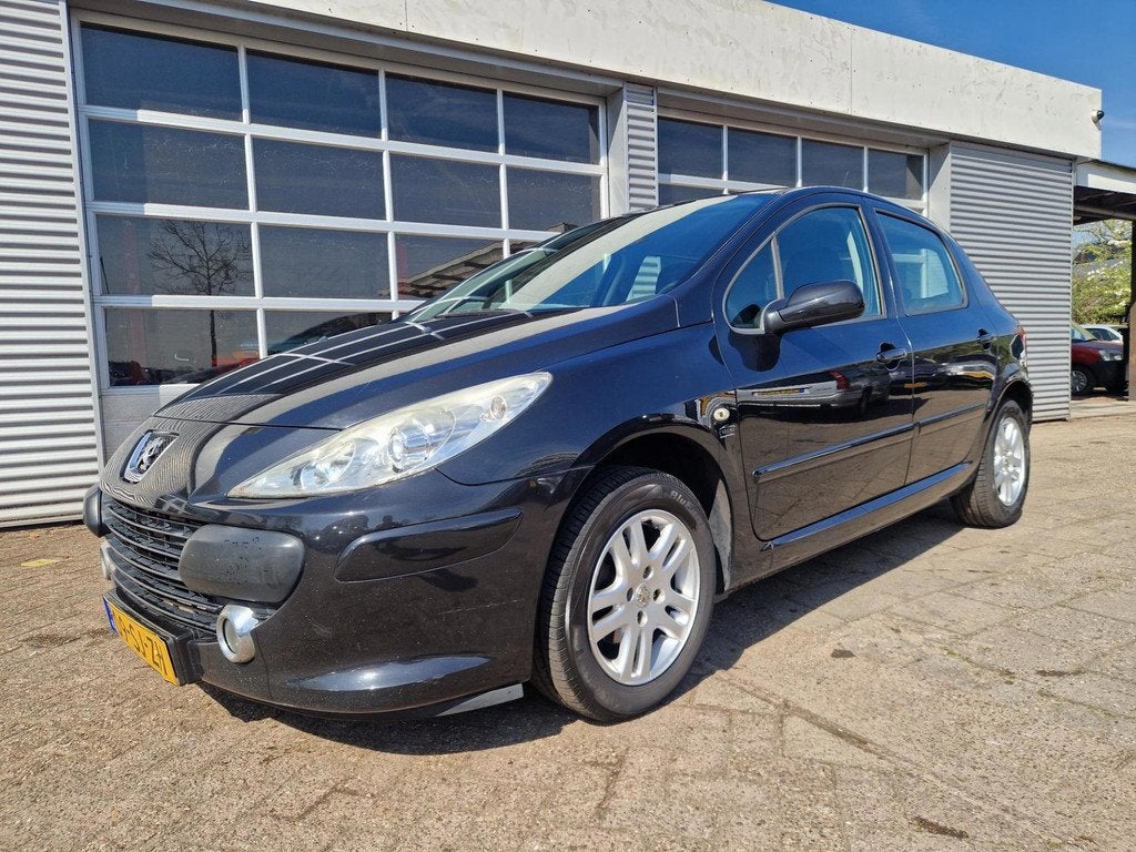 Peugeot 307 1.4-16V XS ( A.P.K. MEI 2027!), Auto's, Peugeot, Voorwielaandrijving, Zwart, 4 cilinders, 620 kg