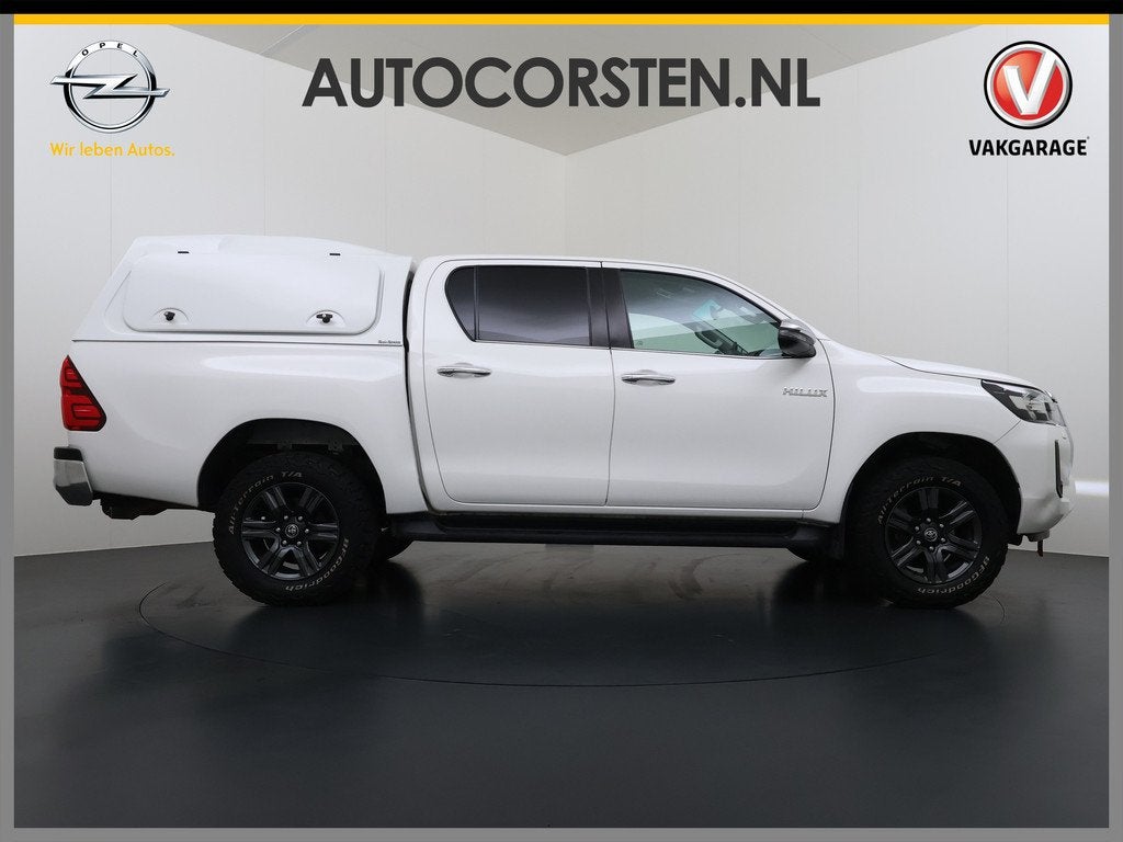 Toyota Hilux 2.4 D-4D 4WD Automaat Double Cab Prof. Lier Can, Stof, Gebruikt, 4 cilinders, 150 pk