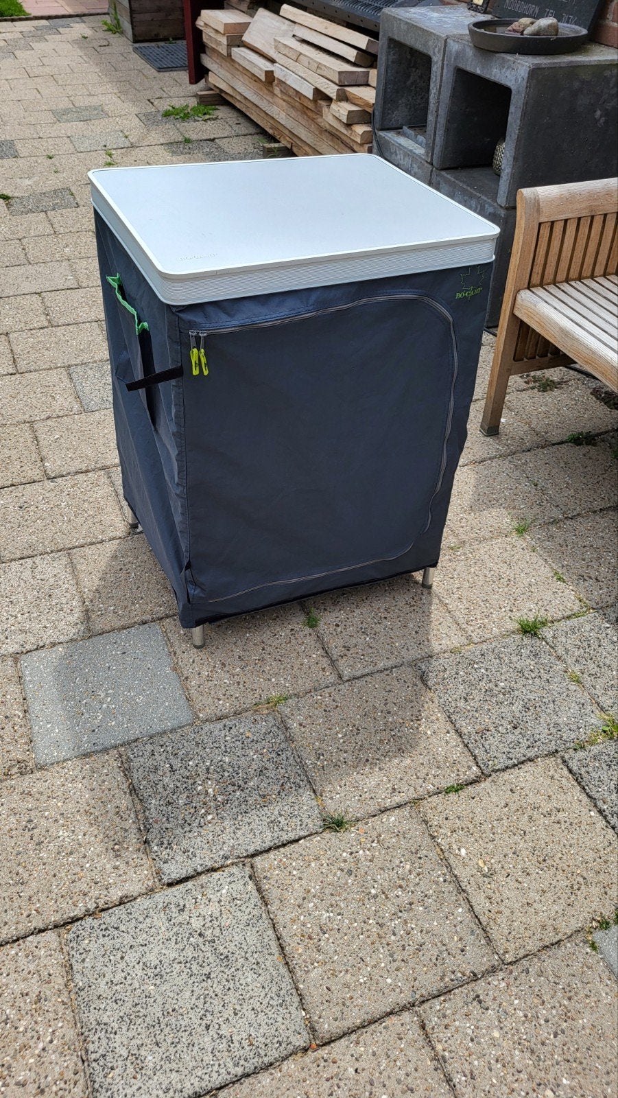 Bo-Camp campingkast met 2 planken, Caravans en Kamperen, Kampeeraccessoires, Ophalen, Gebruikt