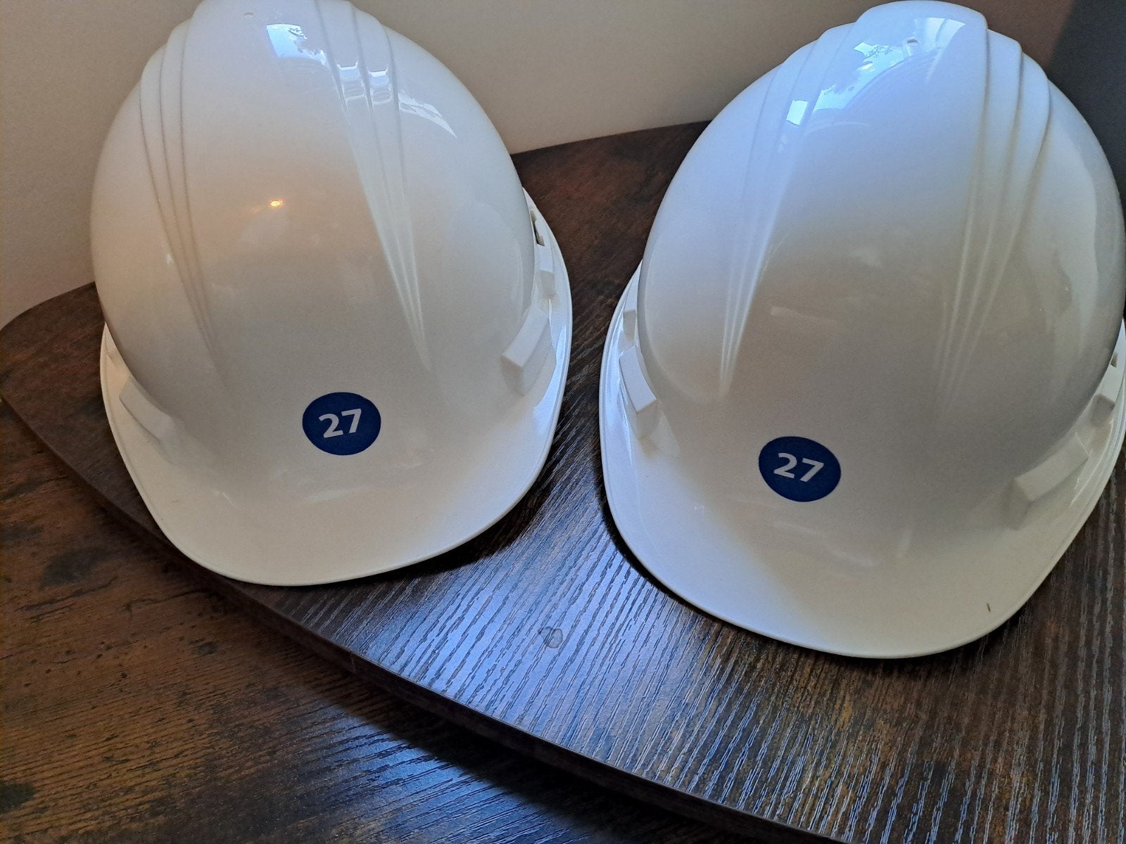 bouwhelmen, Ophalen, Nieuw
