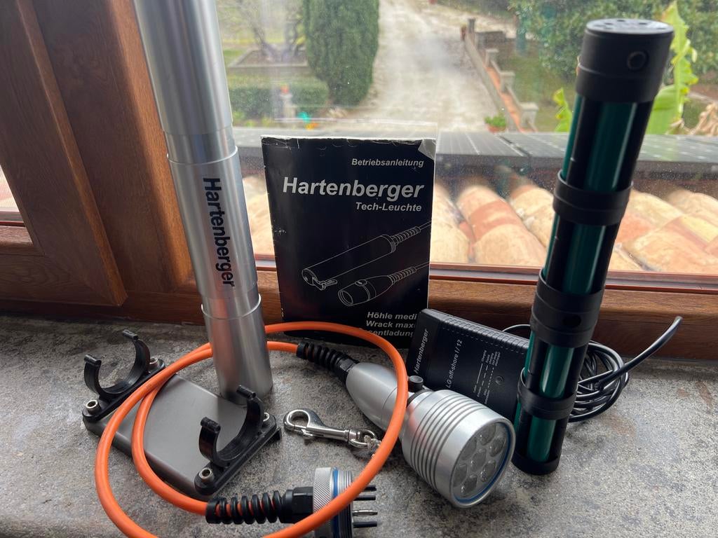 Hartenberger Wreck Tech unieke kabel duiklamp, Watersport en Boten, Duiken, Ophalen of Verzenden, Gebruikt, Duiklamp