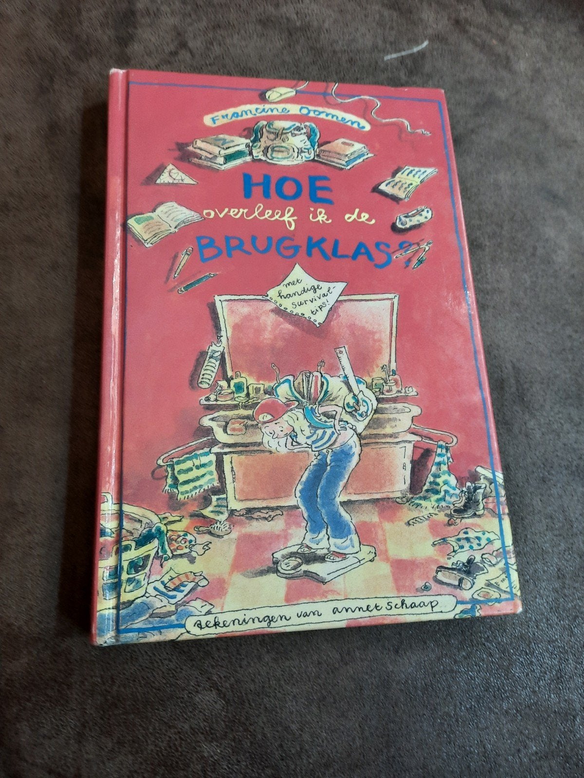 Hoe overleef ik de brugklas? - Francine Oomen (Boek), Boeken, Ophalen of Verzenden