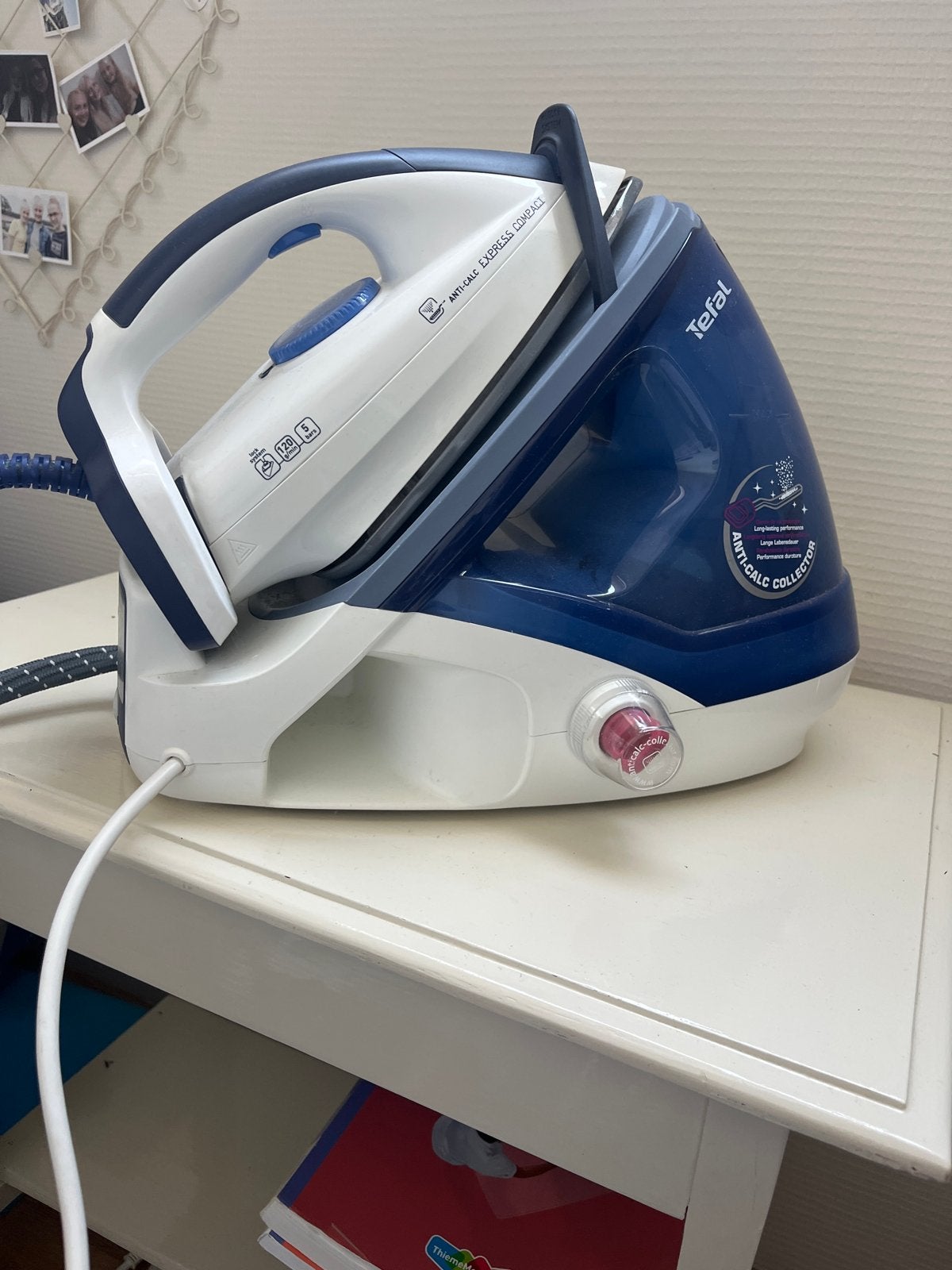 Tefal Express Compact Stoomstrijkijzer, Ophalen of Verzenden, Zo goed als nieuw, Strijkijzer met snoer