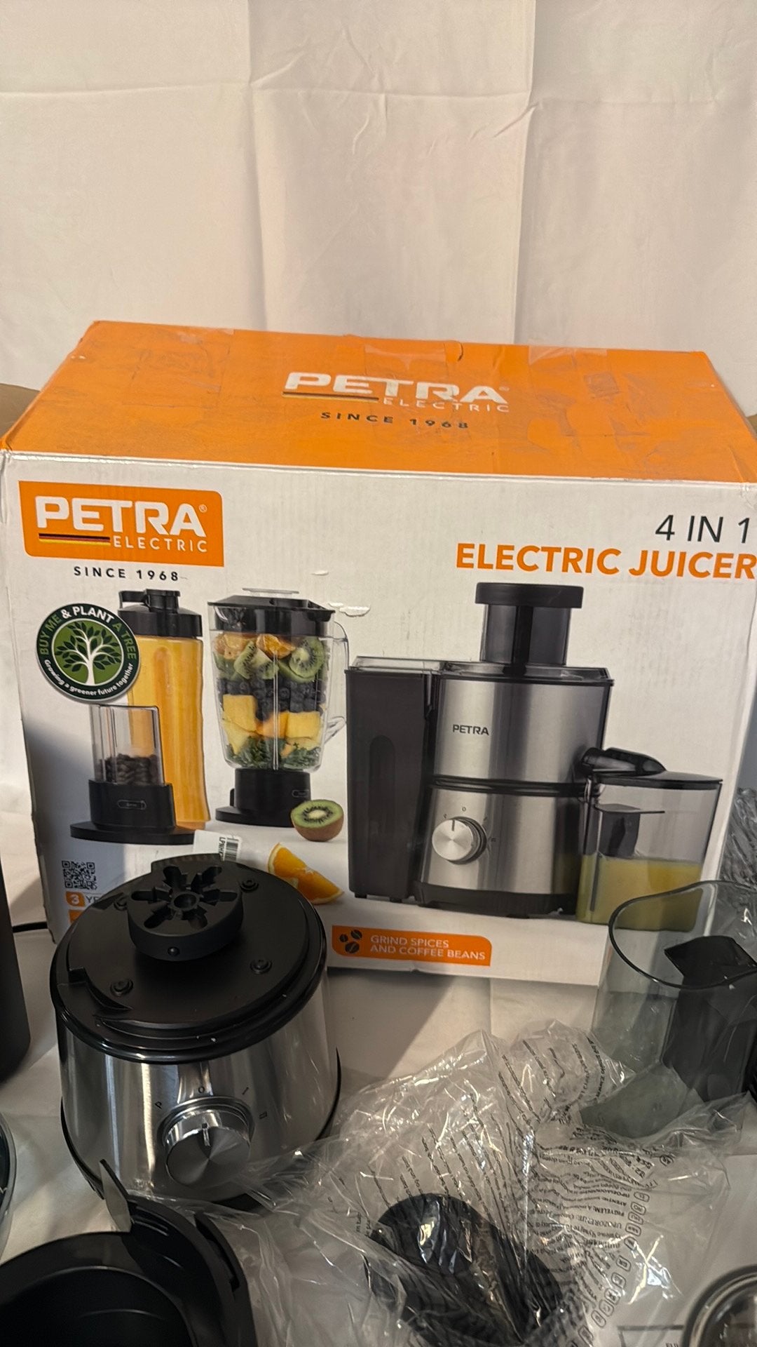 Petra electric juicer. Keukenmachine 4 in 1, Ophalen of Verzenden, Zo goed als nieuw