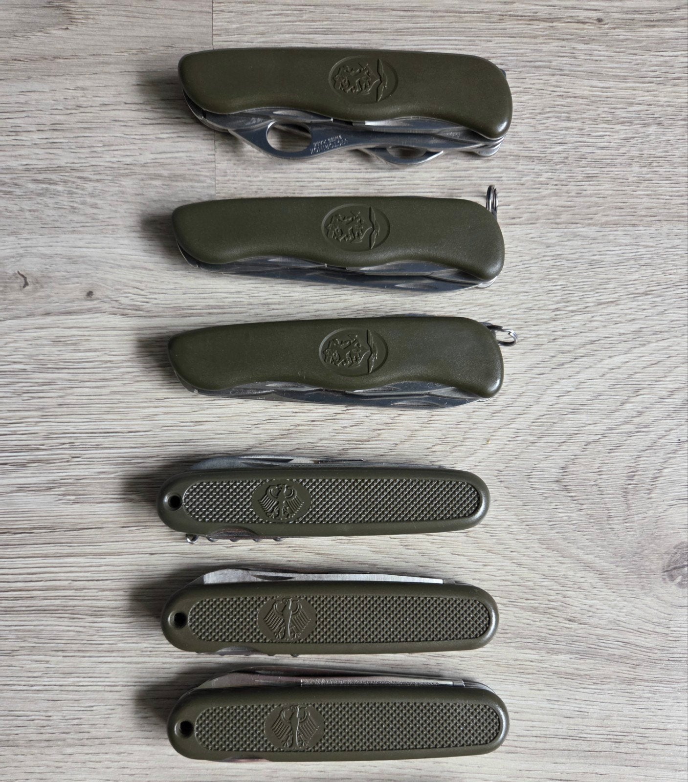 Militaire zakmessen oa KL DAK SAK KLU, Ophalen of Verzenden, Overige soorten, Overige gebieden, Mes of Dolk