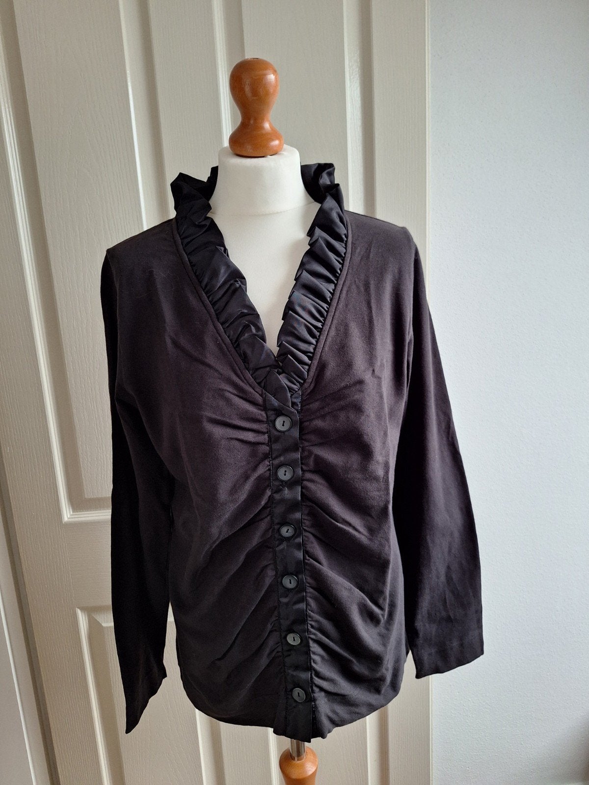 Dreamstar. Donkergrijs tricot vestje met ruches. XXL, Dreamstar, Maat 46/48 (XL) of groter, Ophalen of Verzenden, Zo goed als nieuw