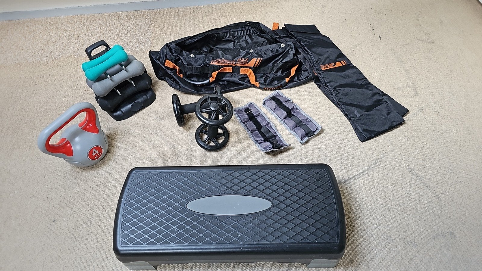 Complete Fitness Set: Dumbbells, Kettlebell, Stepbank & Meer, Sport en Fitness, Ophalen, Gebruikt, Benen, Dumbbell