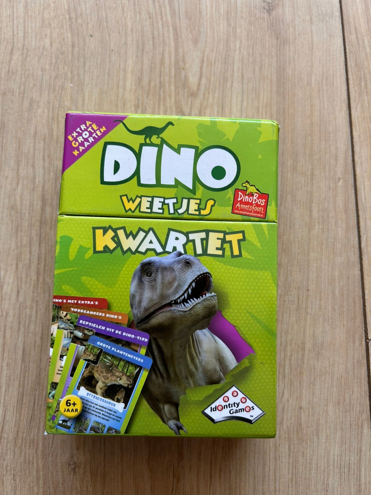 Dino weetjes kwartet, Ophalen of Verzenden, Zo goed als nieuw, Kwartet(ten)