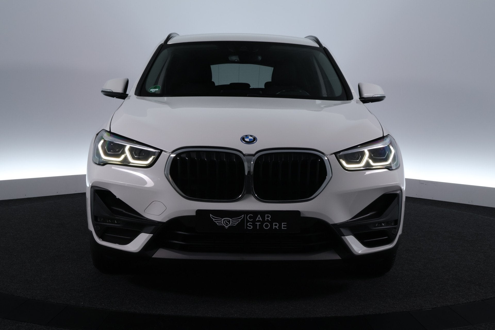 BMW X1 xDrive25e eDrive Edition |CAMERA|HEAD UP|ST VWM|LED|T, Gebruikt, Wit, Bedrijf, Vierwielaandrijving