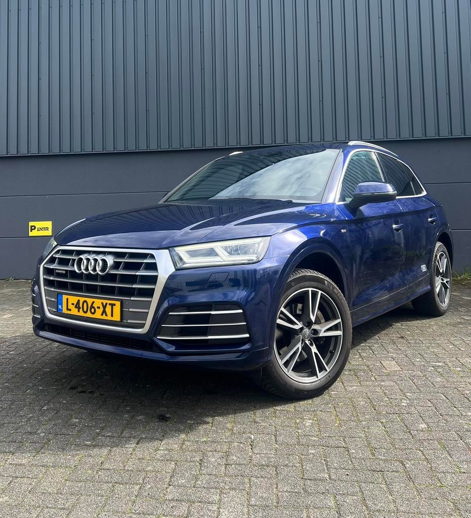 Audi Q5 2.0 Tfsi Quattro 252pk Sport S Line Virtual cockpit, 4 cilinders, Blauw, Alcantara, 14 km/l