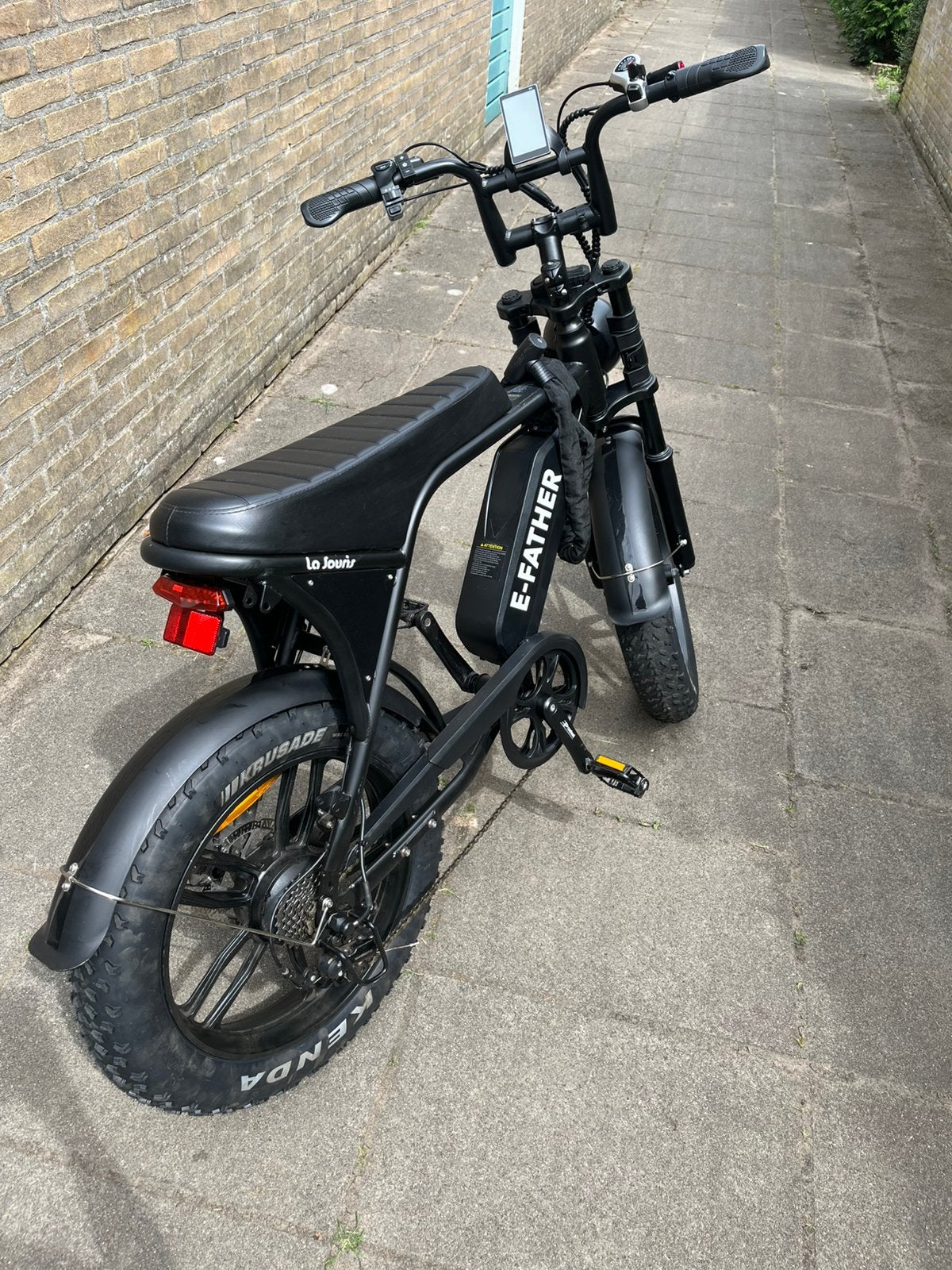 Zwarte fatbike V8 (C80) - zonder alarm, 59 cm of meer, Ophalen, Zo goed als nieuw, Overige merken