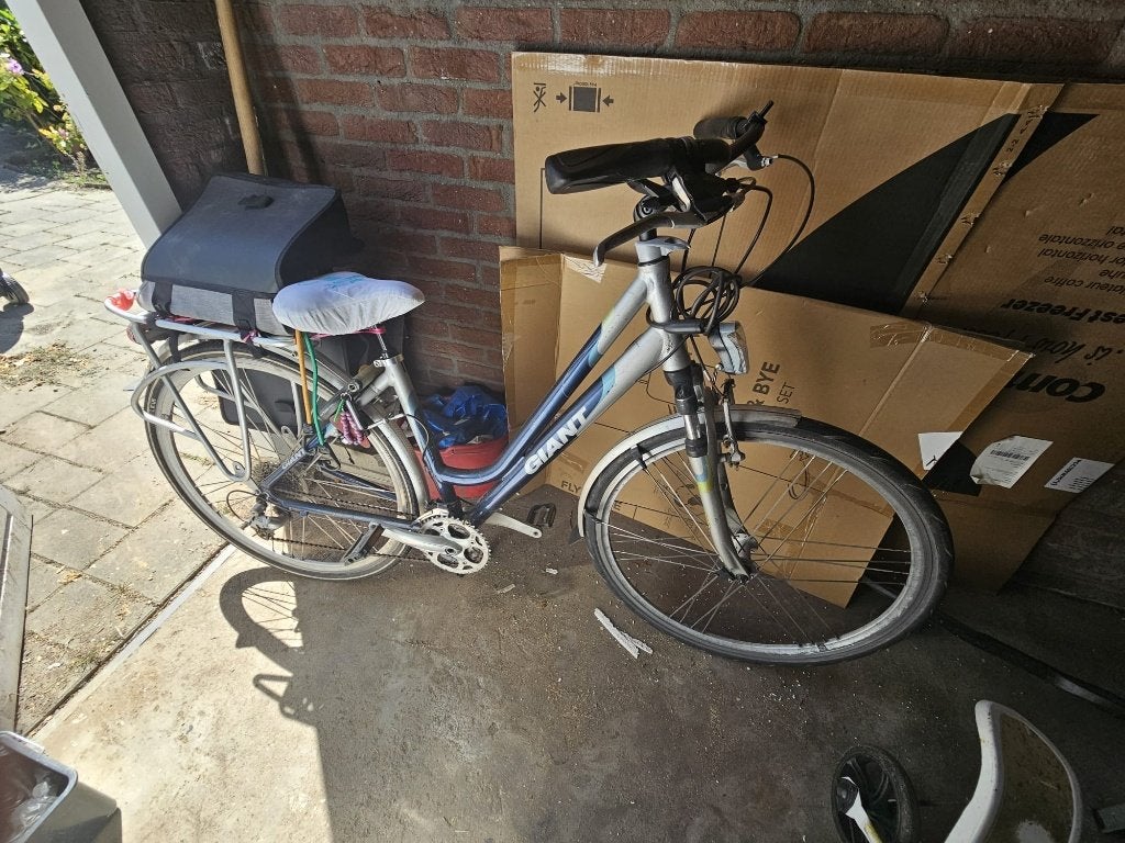 GIANT FIETS, Ophalen, Zo goed als nieuw, Giant