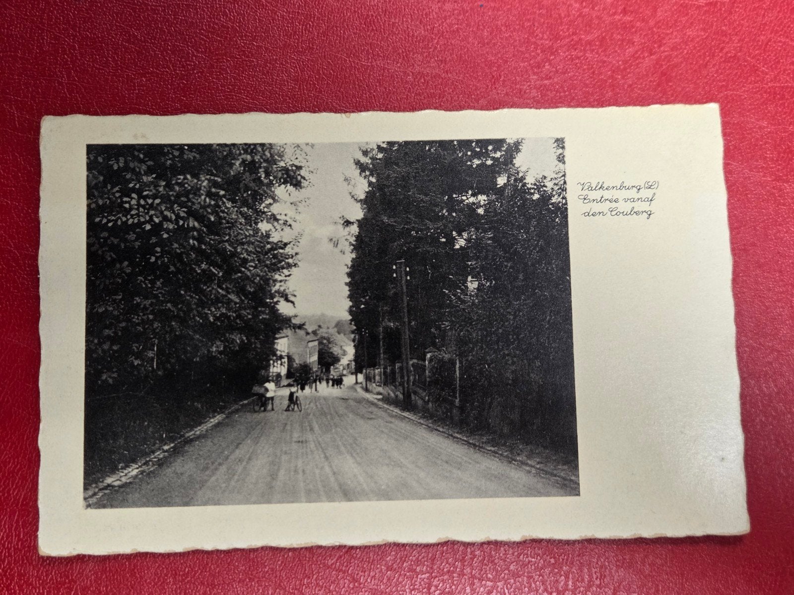 Valkenburg Entre vanaf de Cauberg, Ophalen of Verzenden, Limburg