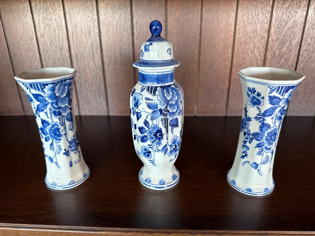 Delfts blauw kaststel van de Porcelyne Fles, Antiek en Kunst, Antiek | Vazen, Ophalen
